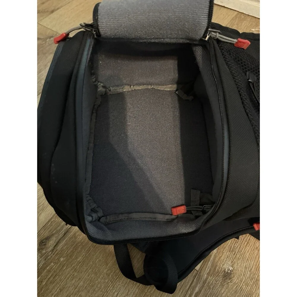 Clik Elite Compact Sport Digital SLR Camera Backpack Black